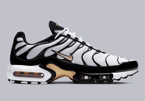 products/Nike-Air-Max-Plus-CZ9188-001-4.gif