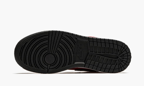 Jordan 1 Low Gym Red Black Pebbled (GS) 553560 605 Size 4.5-7 Brand New
