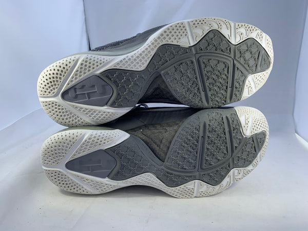 Nike LeBron 9 Cool Grey 2012 Size 11 469764 007 No Original Box