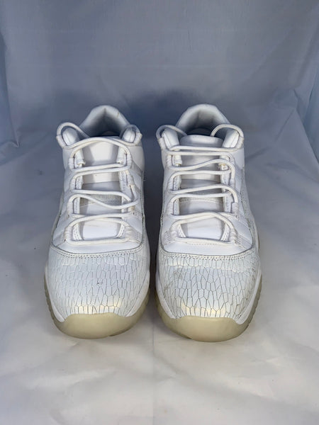 Jordan 11 Premium GS Frost White Size 8Y 897331 100