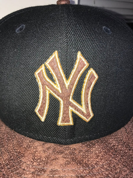 New Era New York Yankees Python Brim Snapback Super Rare Hat  Adjustable