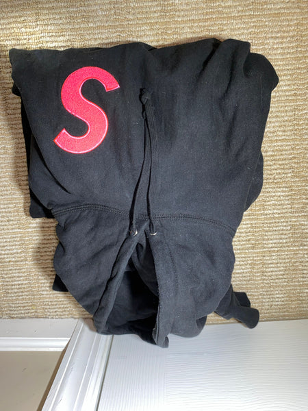 Supreme S Logo FW19 Black Pink Pullover Hoodie Size L