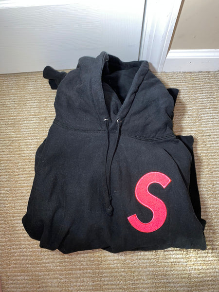 Supreme S Logo FW19 Black Pink Pullover Hoodie Size L